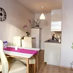 Luxurious, Lovely And Romantic In Apartman Tábor
